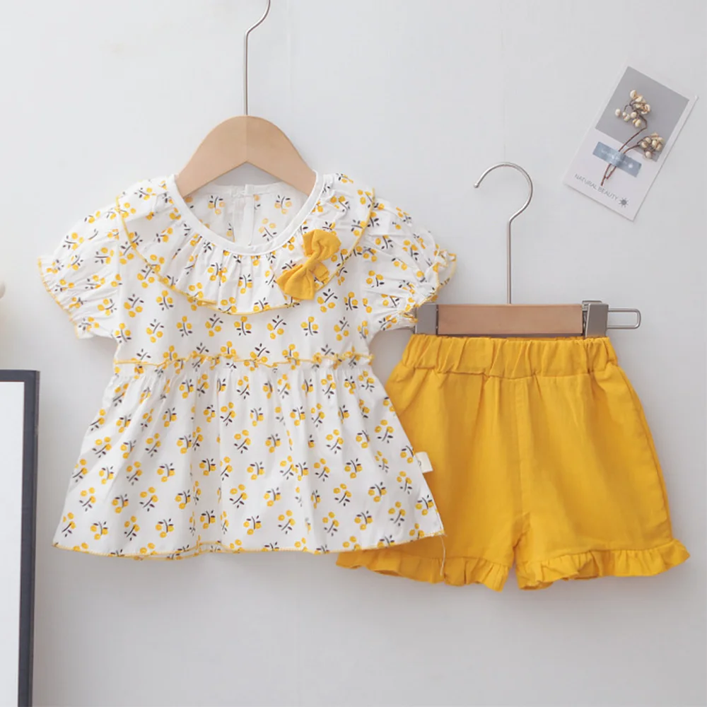 

Наряды для маленьких девочек, Новое поступление, летняя блузка с коротким рукавом + короткие штаны, 2 предмета, повседневная детская одежда, ...