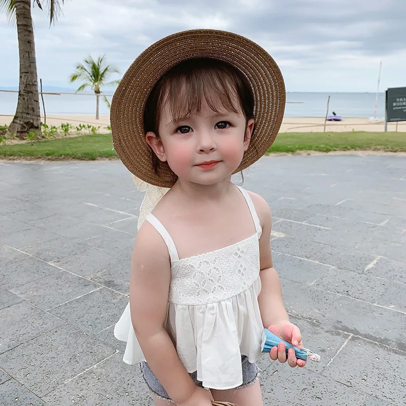 

Children sling Summer Thin Model Kid Girls Solid Lace Suspender Small Vest Tops Cotton Sleeveless T-shirt New 2023 Girls
