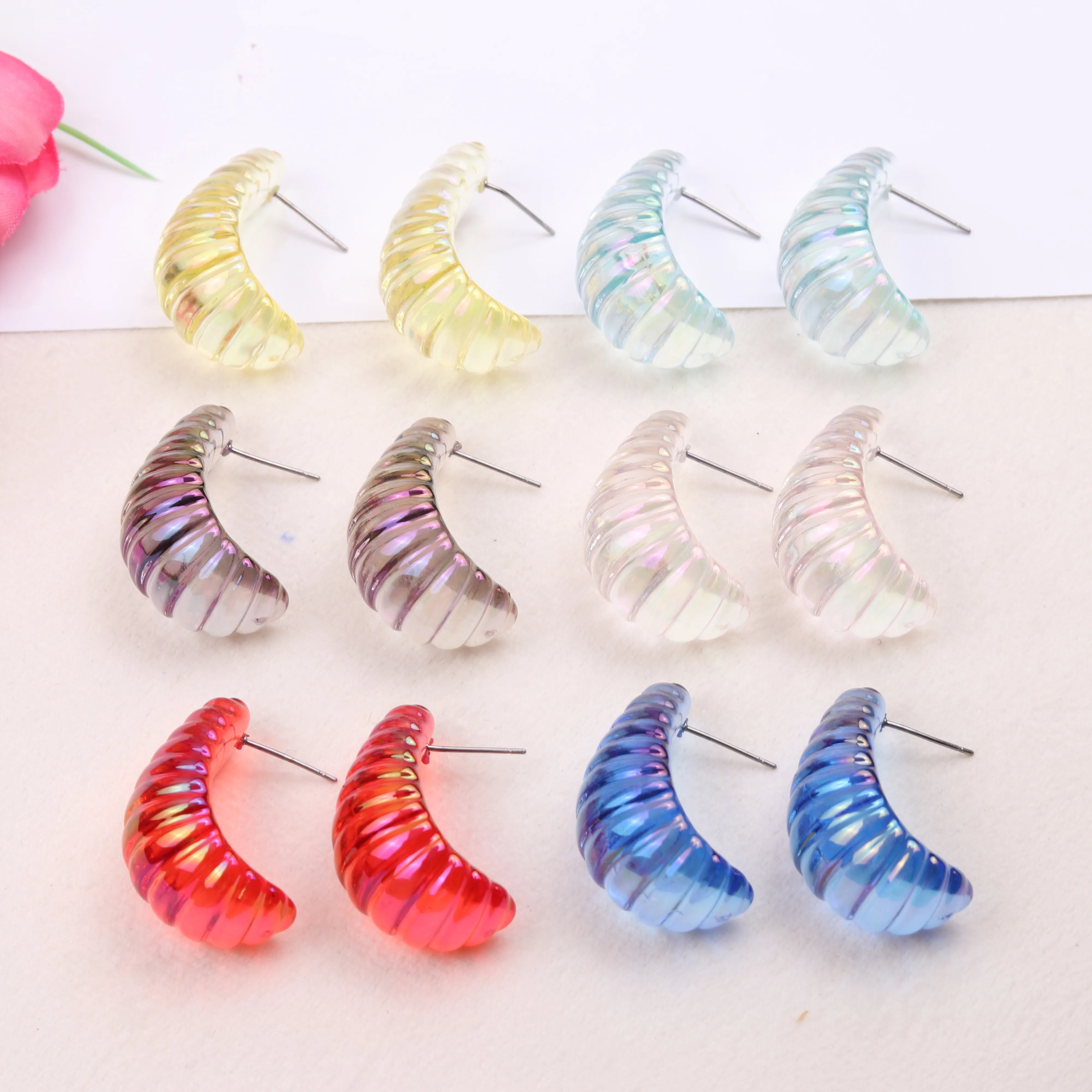 lowe akrylowe geometryczne kolczyki w kształcie księżyca dla kobiet modny minimalistyczny zestaw par biżuterii