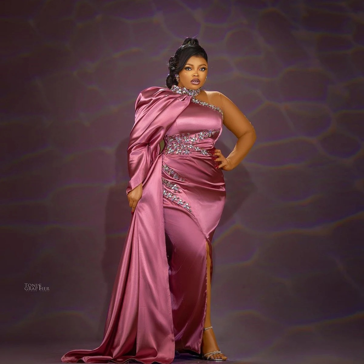 

Gorgeous Elegant Long Prom Dresses Aso Ebi Style One Shoulder Crystal African Women Satin Formal Evening Party Gowns Custom Made