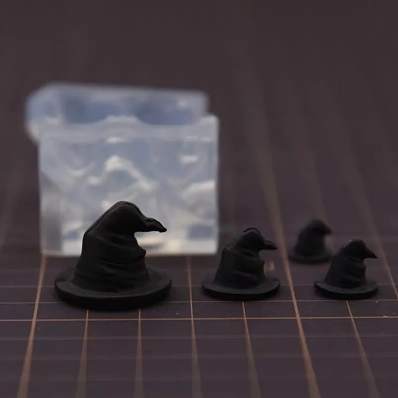 

Силиконовые формы для лепки мини тыквы и шляпы