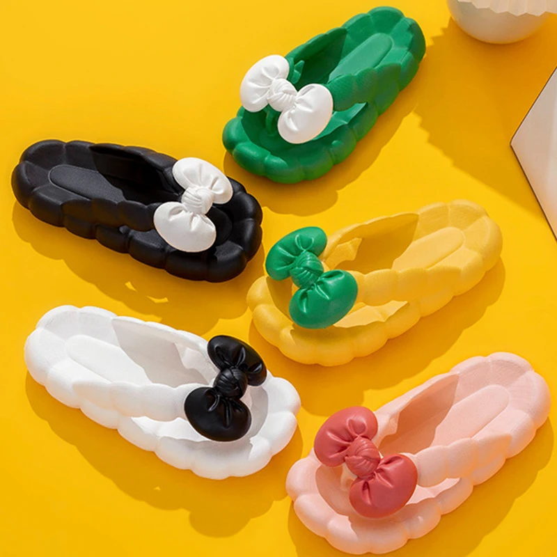 Fashion Butterfly-knot Decorative Flip Flop Women's Slides  Fashion Platform Soft Non-Slip Sandals New Indoor Bathroom Slippers