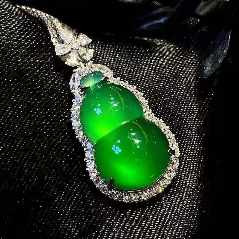 

Natural 925Silver Inlaid Green Chalcedony Gourd Pendant White Agate Fu Lu Jade Necklace Fashion Luxury Jewelry for Men and Women