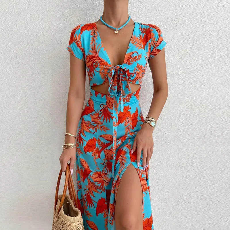 

Женское платье с V-образным вырезом, коротким рукавом и разрезом