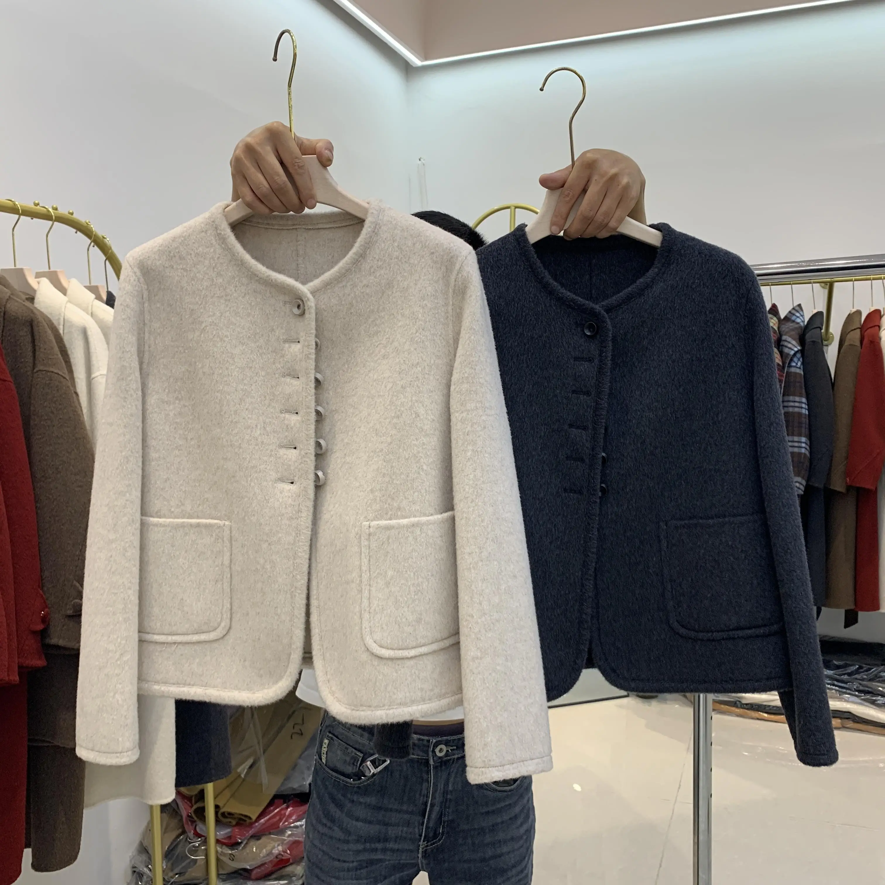 2024 Autumn and Winter High end round Neck Wool Outerwear Socialite Graceful Loose Short Double-sided Cashmere coat Women