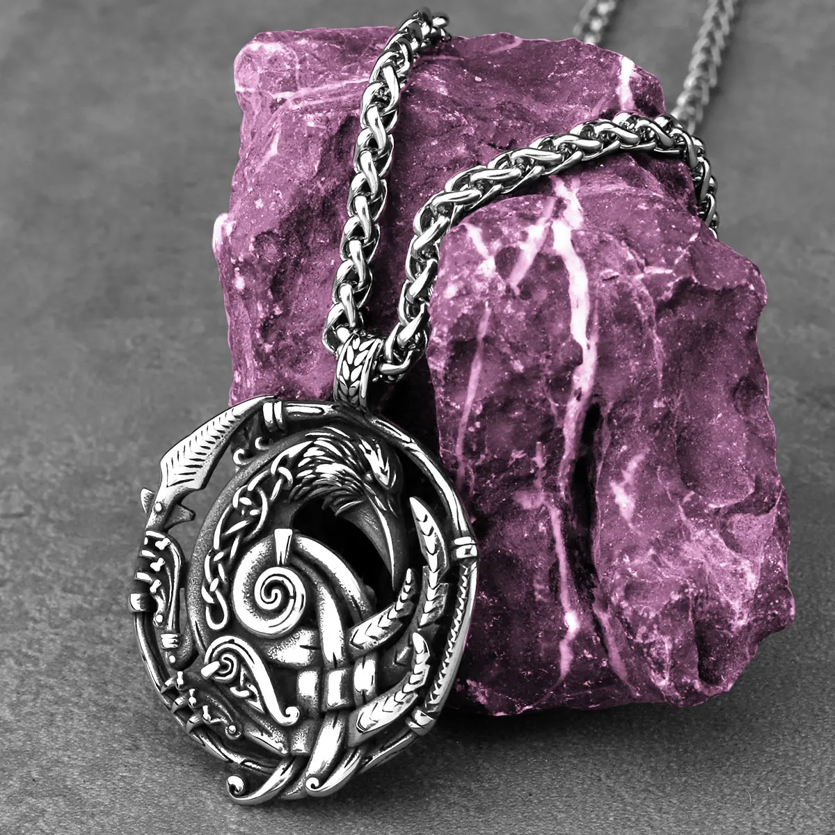 

Vintage Viking Crow Arrow Necklace Men Stainless Steel Norse Mythology Raven Rune Pendant Necklace Scandinavian Jewelry Gift