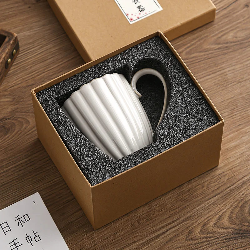 

New 550ml Japanese Chrysanthemum Shaped Retro Coffee Mug Kiln Change Cup Large Capacity Drinking Cups With Gift Box Couple