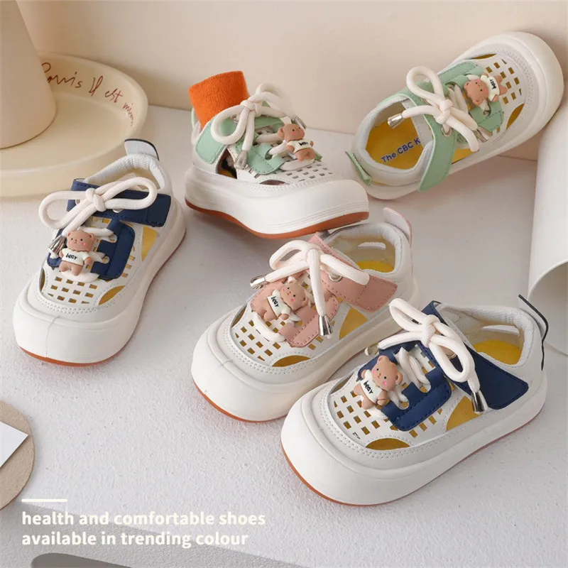 

Летние детские кроссовки для мальчиков, дышащие сандалии с вырезами, модная пляжная обувь с медведем для девочек, Мягкая Повседневная обувь...