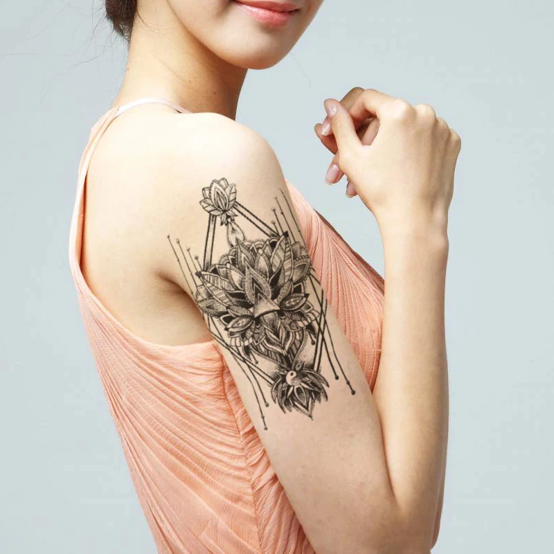 

Geometric FlowerTai Chi Leaves Waterproof Temporary Tattoo Sticker Pearl Necklace Black Style Tattoos Body Art Arm Fake Tatoo