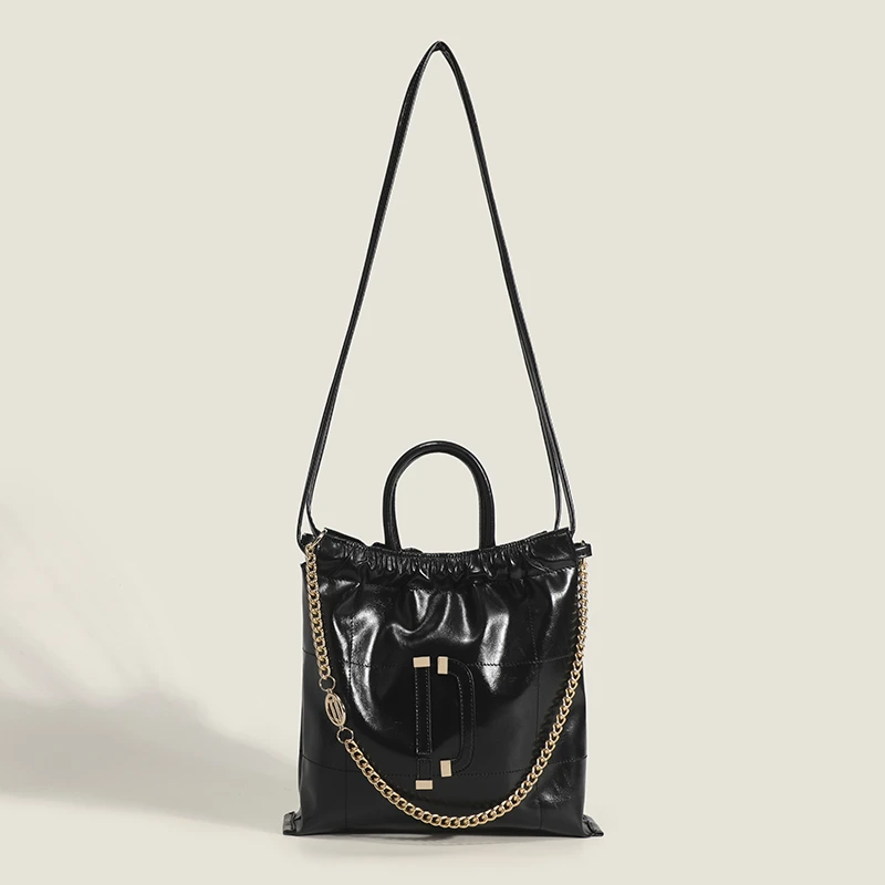 2023 New Messenger Bag The Chain Metal Wind High Quality Luxury Handbag Designer Ruffles High Capacity Shoulder Bags Tote Bags