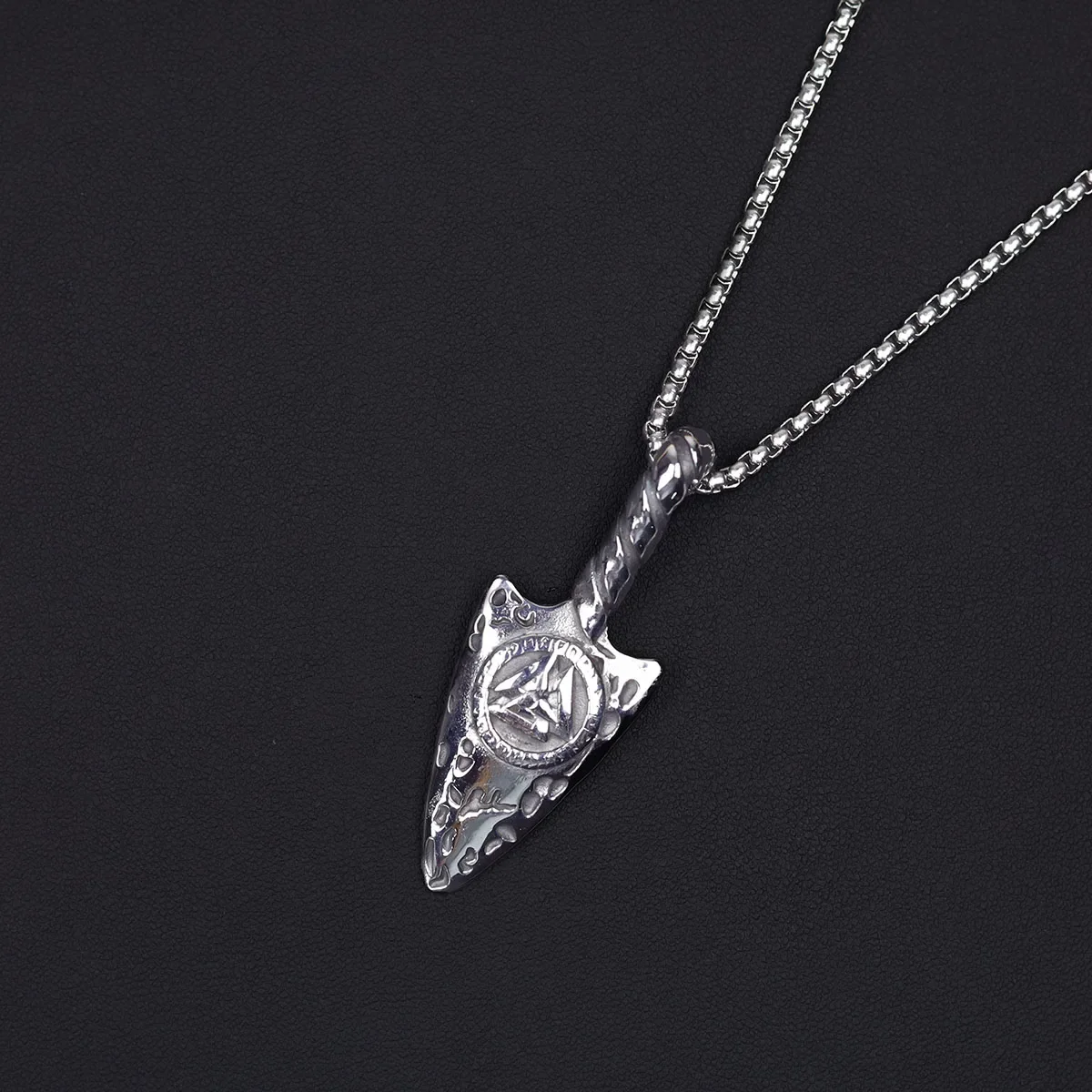 Новое ретро ожерелье с щитом архангела для подарка из нержавеющей стали кулон