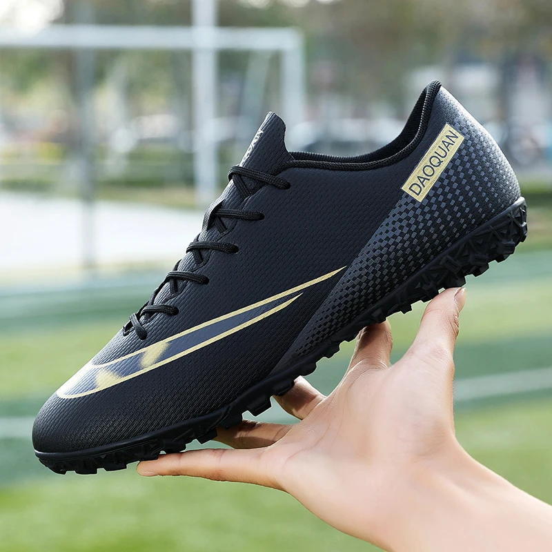 Men Soccer Shoes Kids Football Ankle Boots Children Leather Soccer Training Sneakers Outdoor Football Cleats Shoes Big SZ 32-48