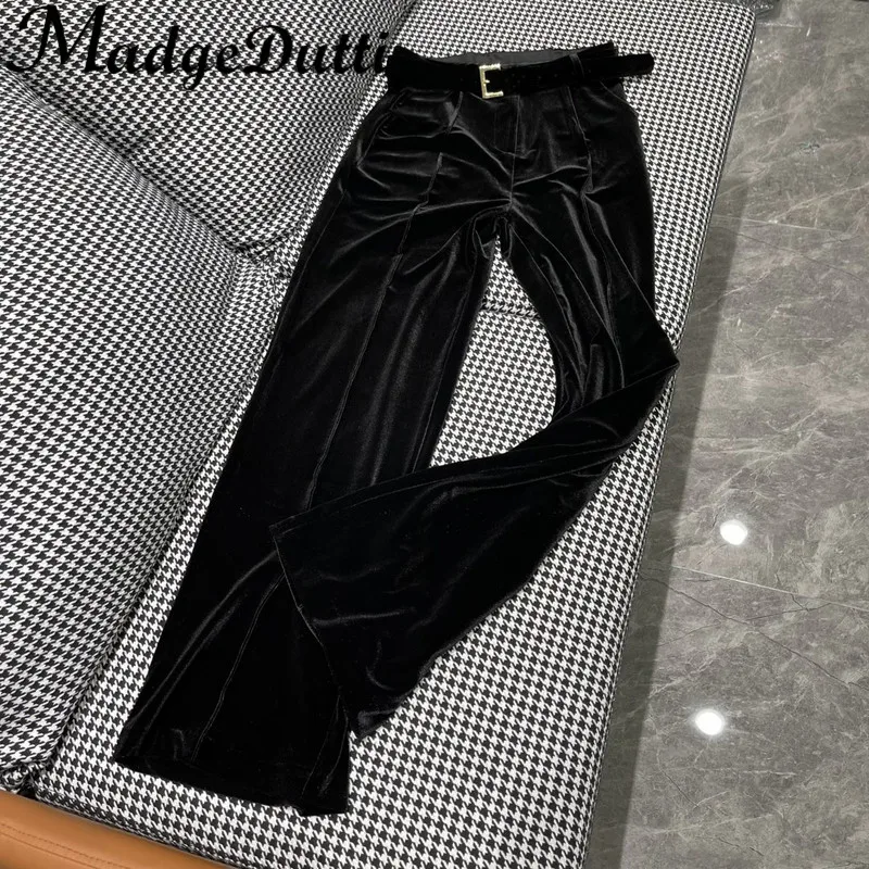

12.13 MadgeDutti 2023 Early Spring New Cotton Black With Metal Buckle Belt Velvet Straight Pants Women