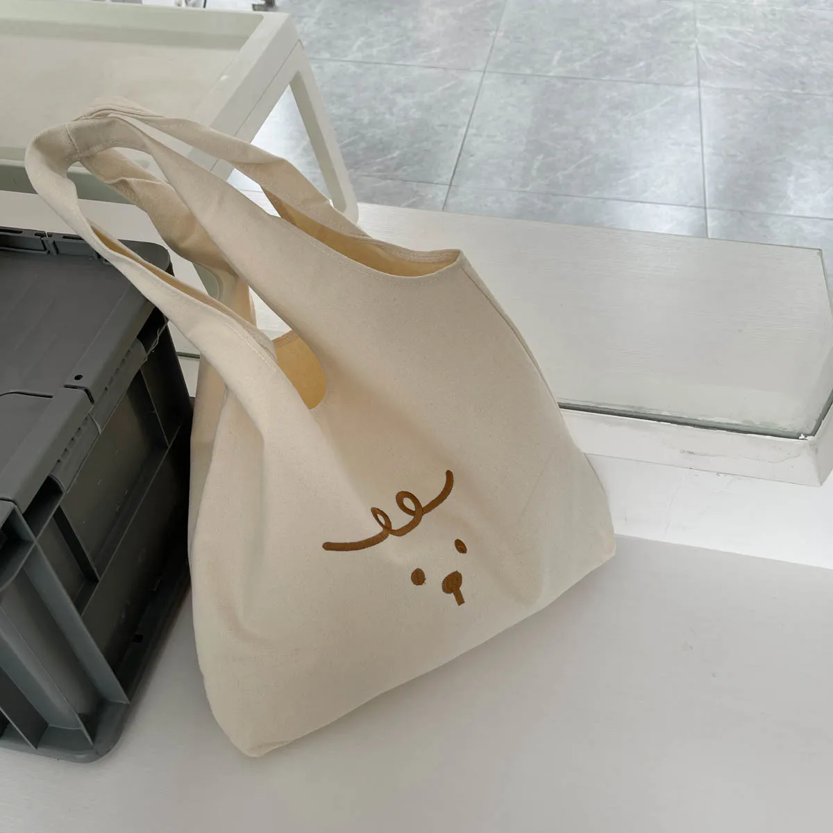 

Canvas Mommy Go Out Handbag One Shoulder Shopping Bag For Mom New Arrival Lovely Face Shape No Zipper Soft Package Wholesale