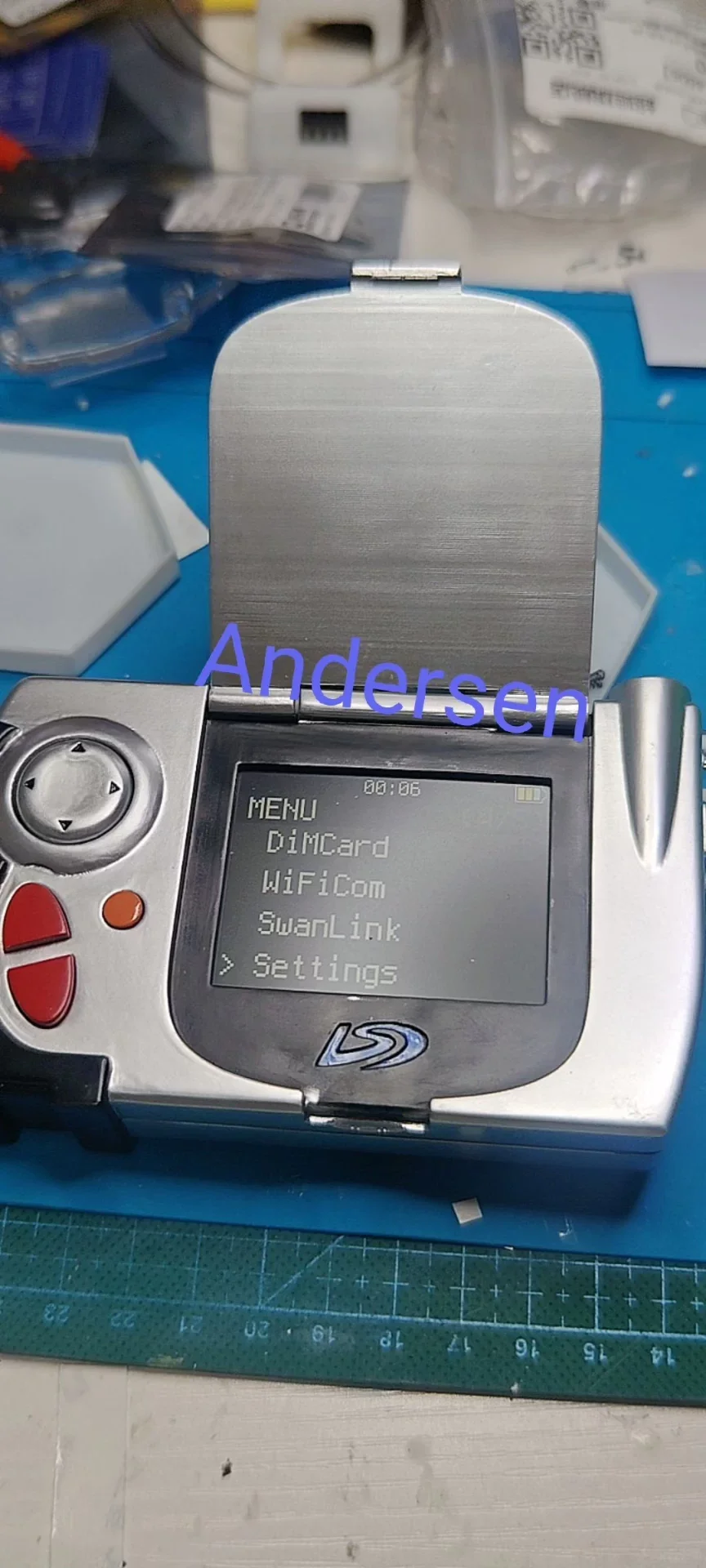 Фото Энциклопедия Digimon Pico Terminal DT (SLA Shell) - WiFiCom, онлайн-битвы, поддержка USB-C и Multi-Gen Pokedex №2