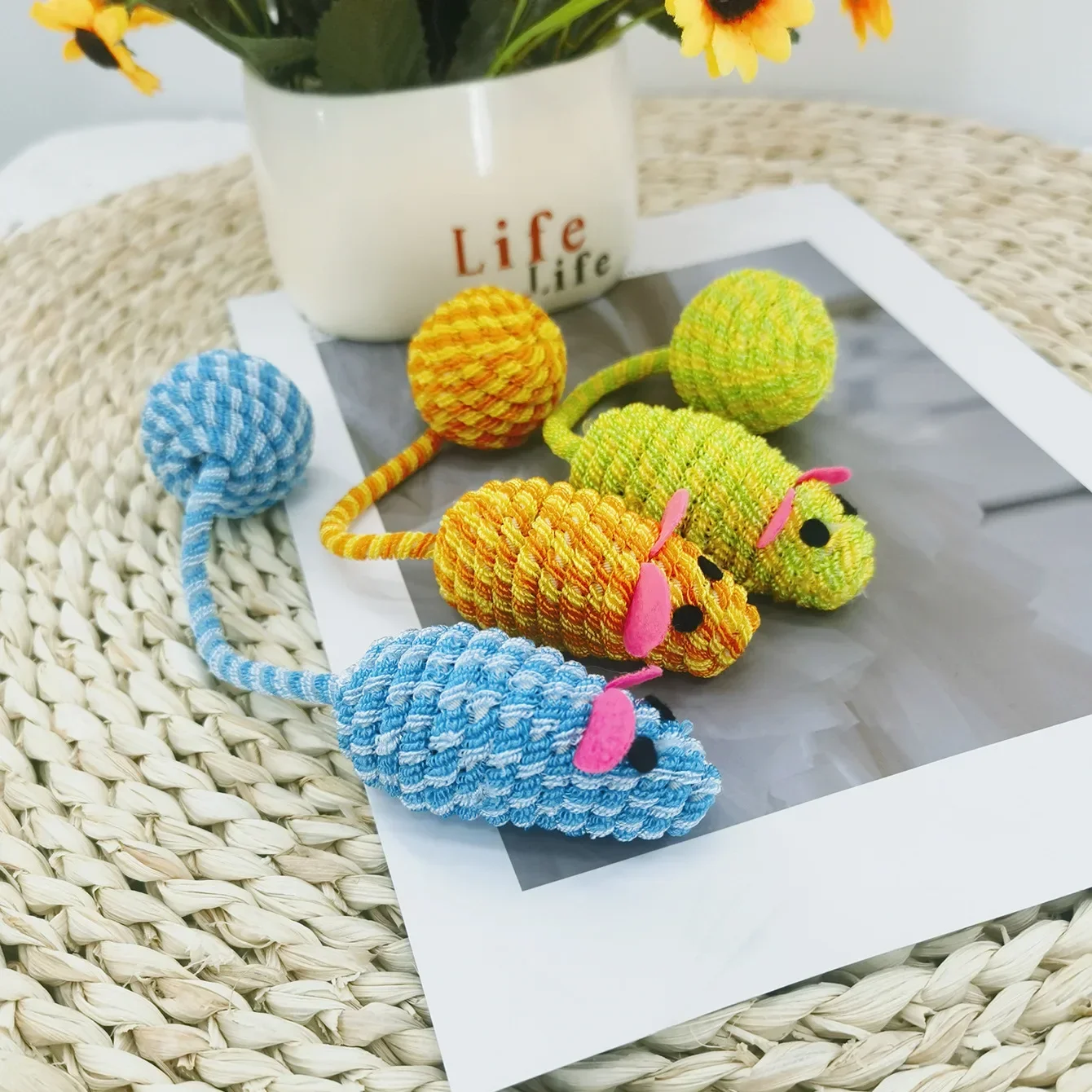 Игрушка для кошек и мышей цветная плетеная мышь хвост мяч игры с кошками ШУРШАЩИЕ