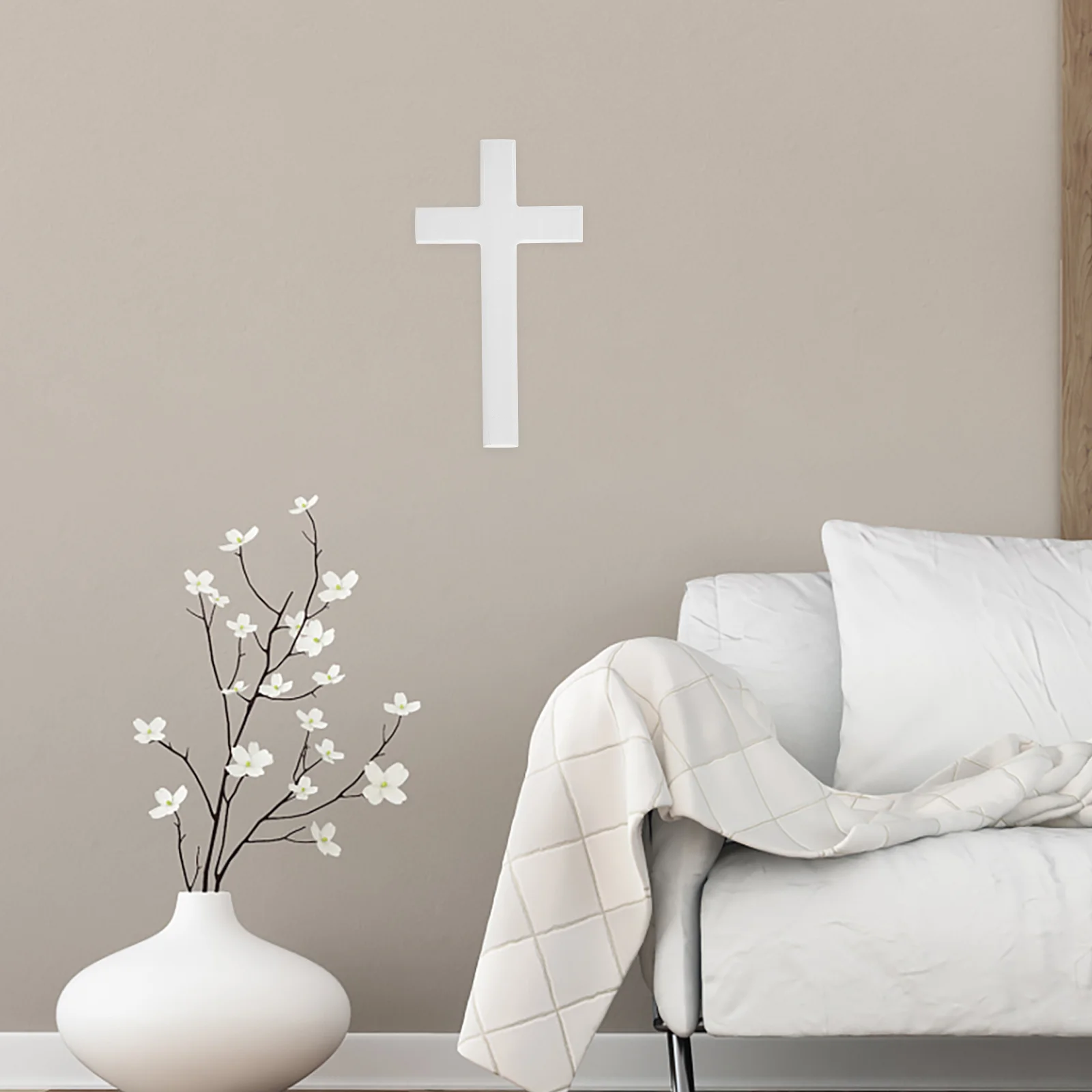 Рисунок 6 - Настенный деревянный подвесной