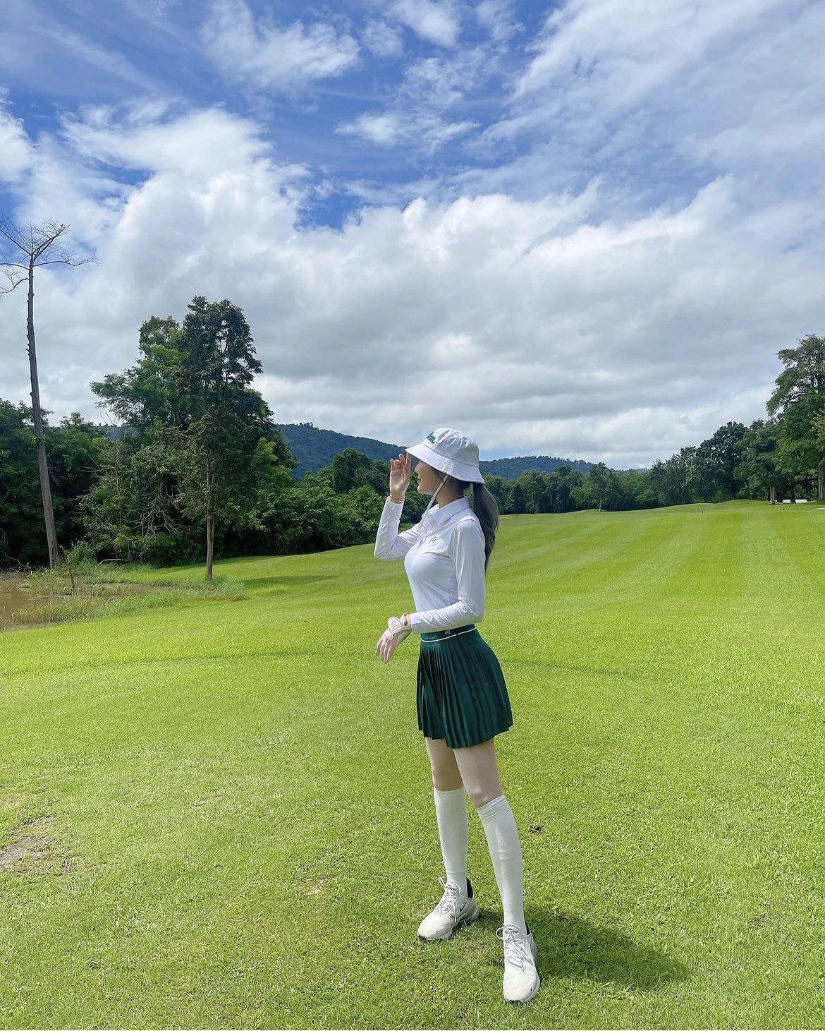 The new golf cap of men's and women's outdoor sun embroidery fisherman hat