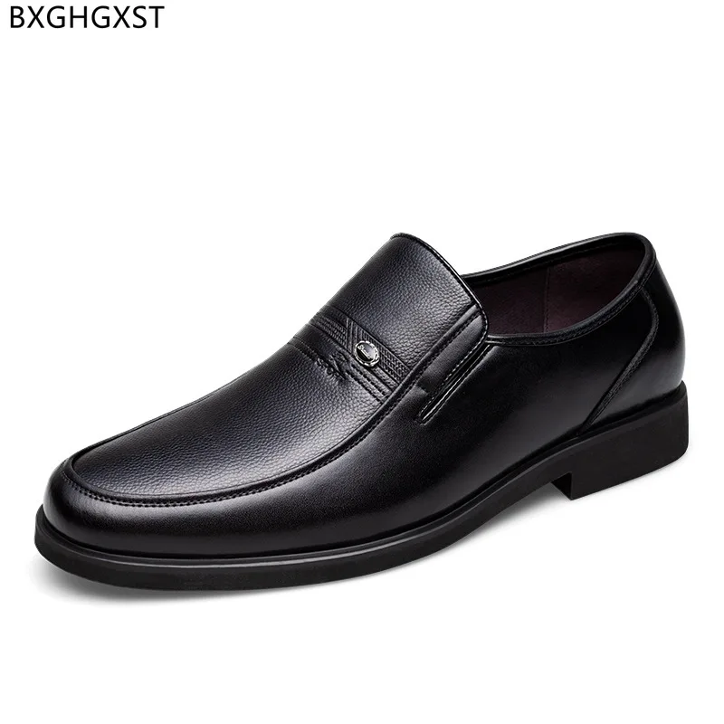 

Italiano Casuales Loafers Men Dress Shoes for Men Wedding Dress Slip on Shoes Men Coiffeur Business Suit Formal Shoes 가죽 캐주얼 신발