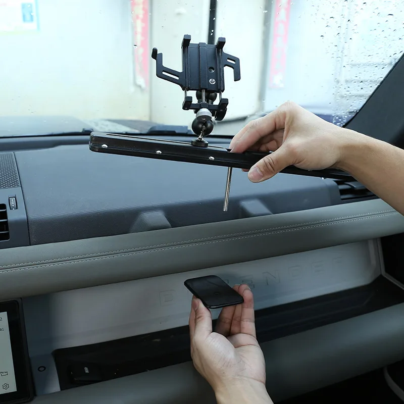 

For Land Rover Defender 110 2020-22 Aluminum Alloy Car Phone Holder Mobile Phone GPS Navigation Bracket Car Interior Accessories