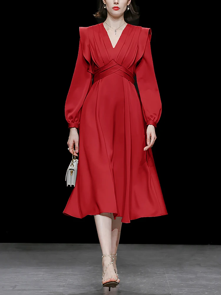 

Женское атласное платье с V-образным вырезом и длинным рукавом