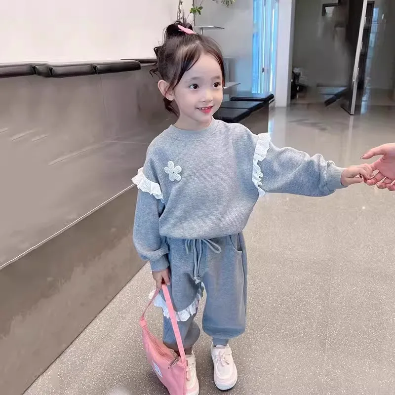 

Girl's Casual Suit 2023 Spring and Autumn New Children Western Style Multi-Top Fashion Sweatpants Two-Piece Set