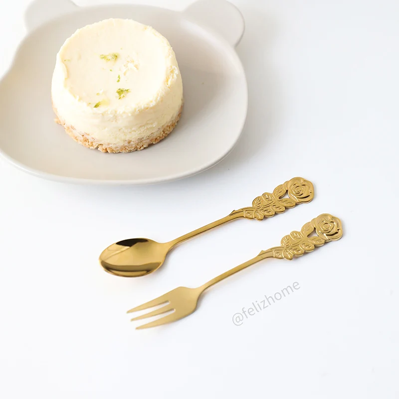 Retro European Stainless Steel Golden Coffee Spoon Embossed Rose Pattern Small Spoon Cake Dessert Fruit Moon Cake Fork
