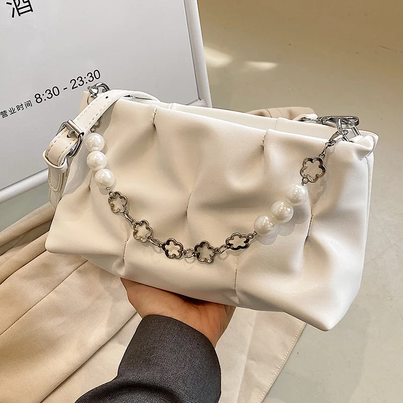 

2022 Ladies Brand Designer Pleated Shoulder Bag Fashion Trendy Pearl Chain Handbag High Quality Messenger Bag Small Square Bag