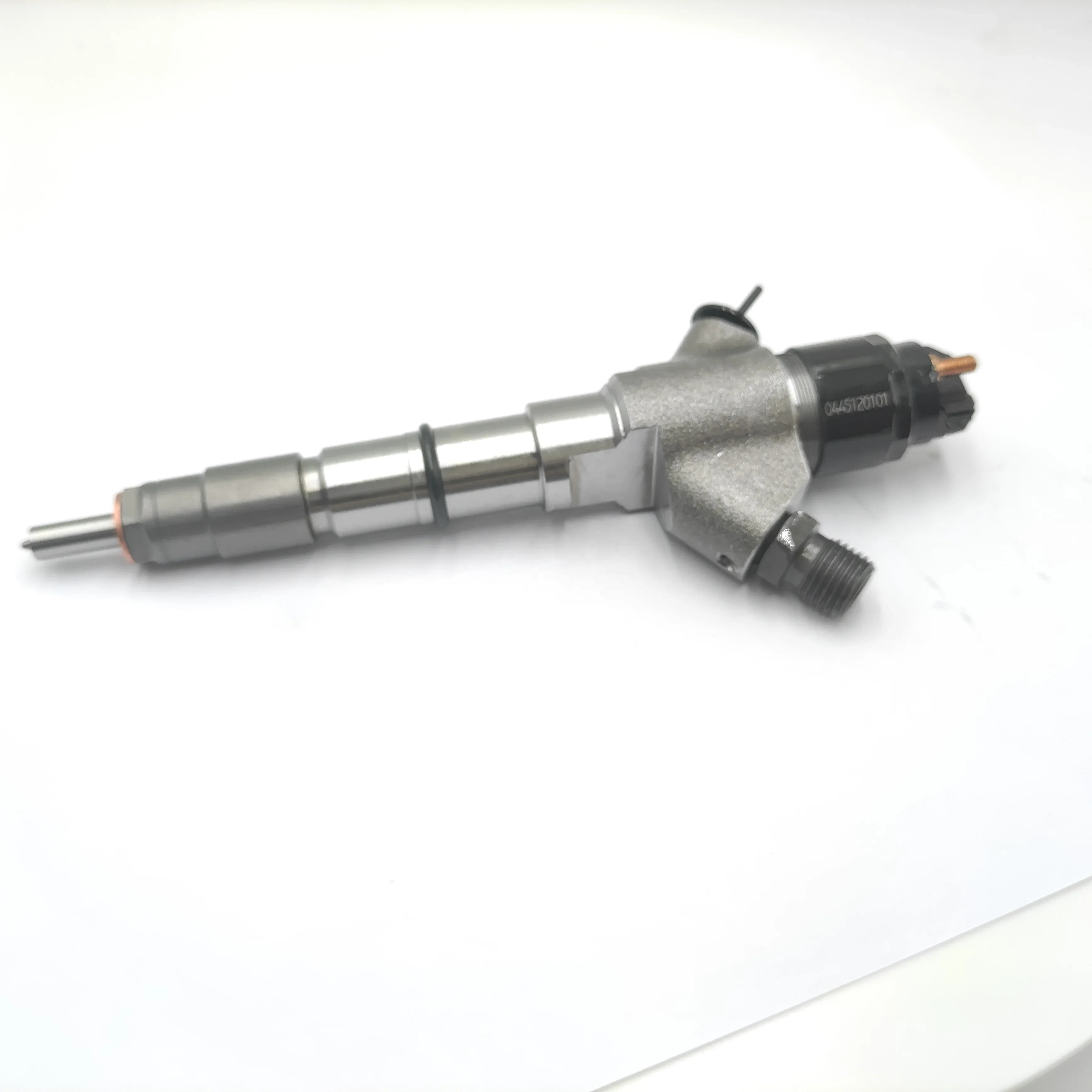 Дизельный топливный инжектор X7478400 0445120101 для топливного инжектора Ashok Leyland
