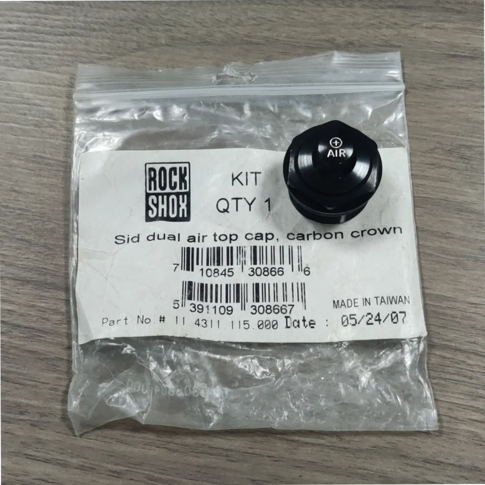 

ROCKSHOX 11.4311.115.000 SID DUAL AIR TOP CAP, CARBON CROWN