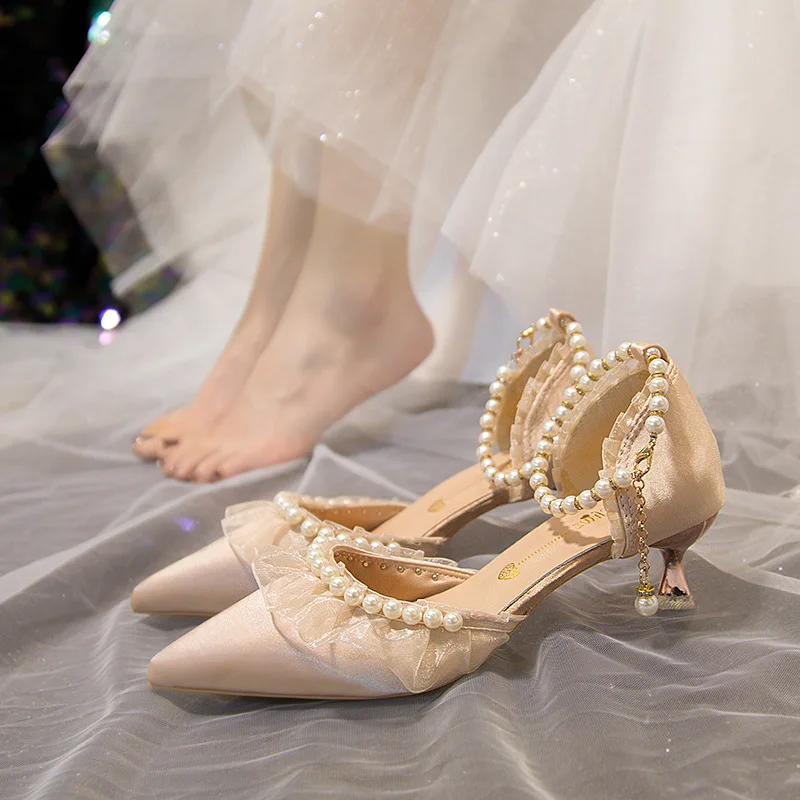 

French Women Bridesmaid High Heels Mary Jane Wedding Shoes Silk Face Temperament High Heels Women's Single Shoes Pearl pumps