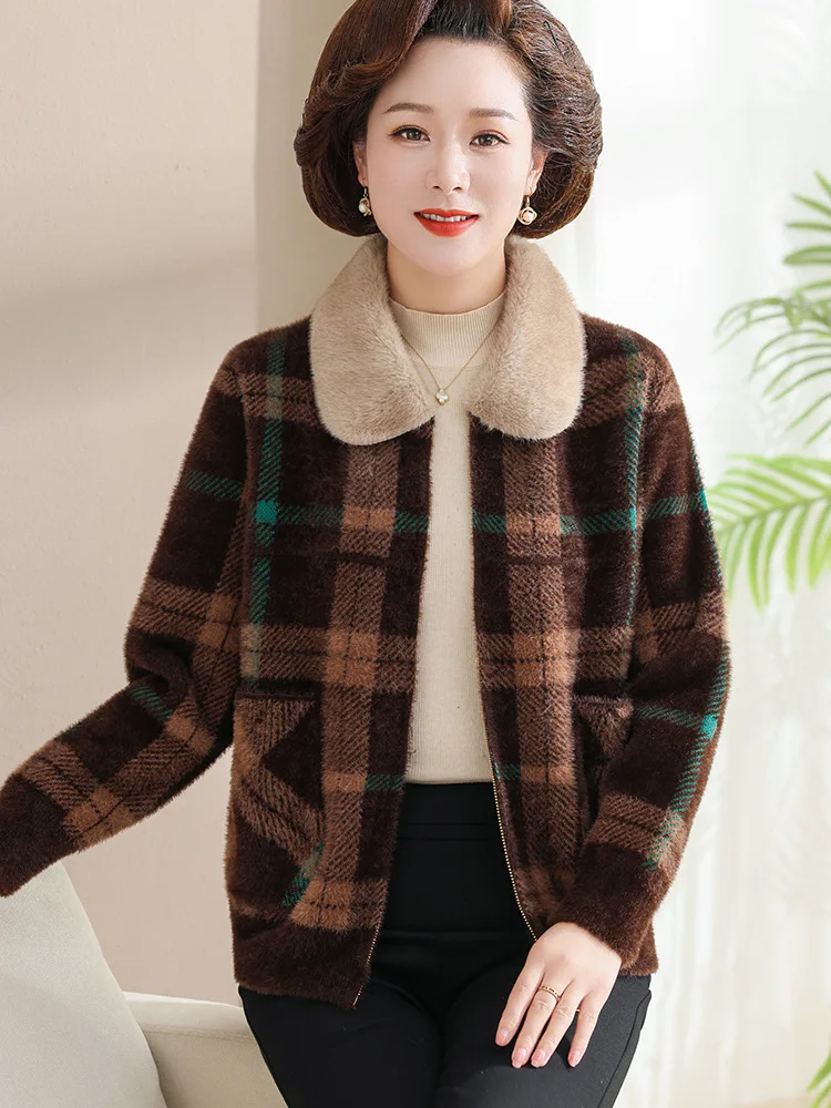 Утолщенная куртка на молнии из искусственного норкового бархата для мамы