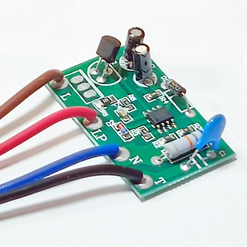 Фонарь управления фонариком совместим с различными лампами сенсорной головкой