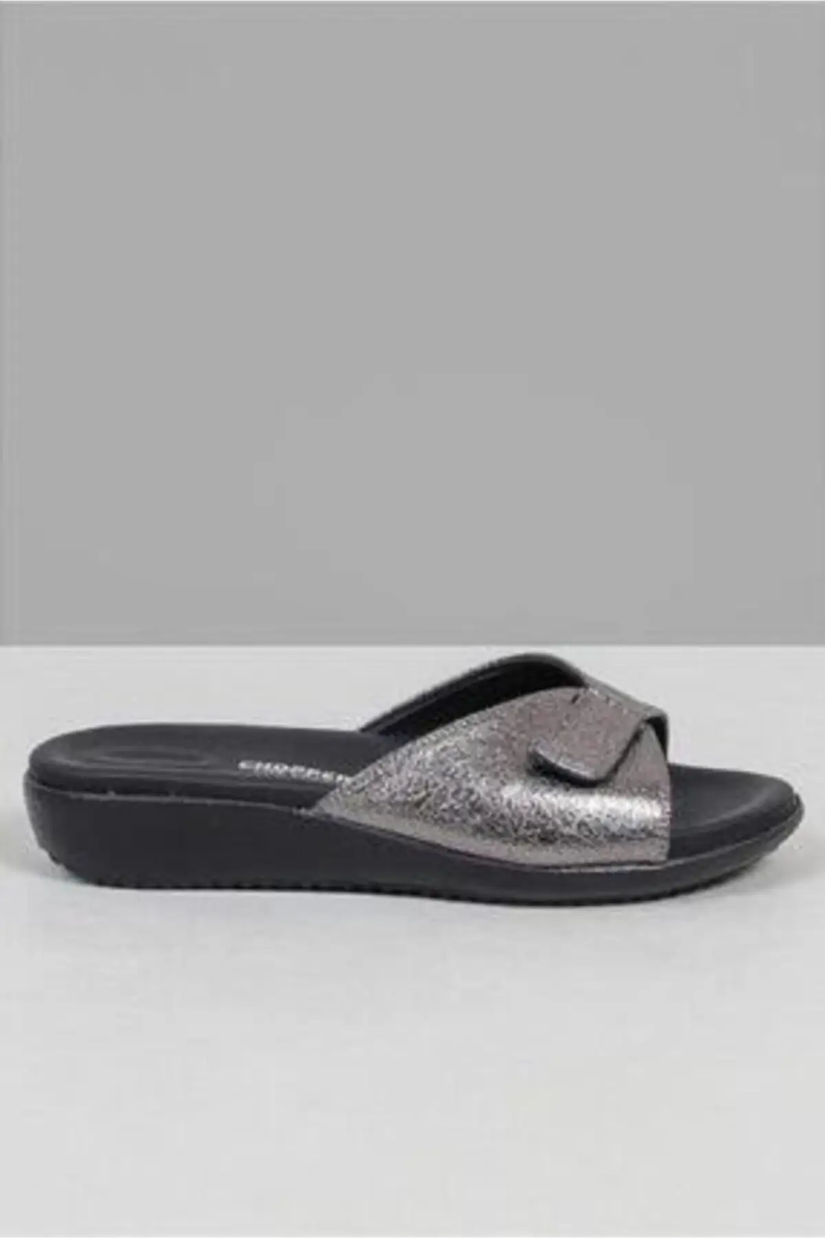 

Women's Platinum Velcro Slippers Cpr-