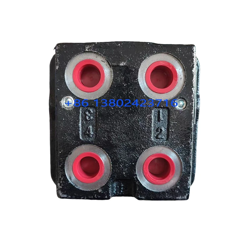 

YN30V00105F2 Foot Pedal Valve For Kobelco Excavator SK200/SK210/SK230-6E/8 SK250/SK260-6E/8 SK330/SK350-6E/8 SK450/SK460-8