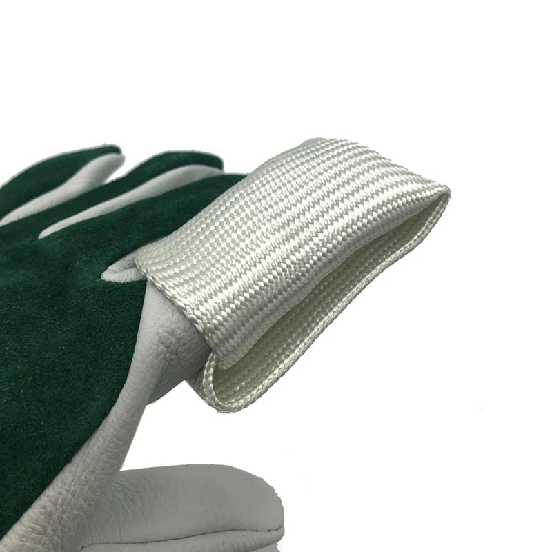 Две штуки защитных перчаток для сварки TIG с защитой от тепла пальцев из стекловолокна.
