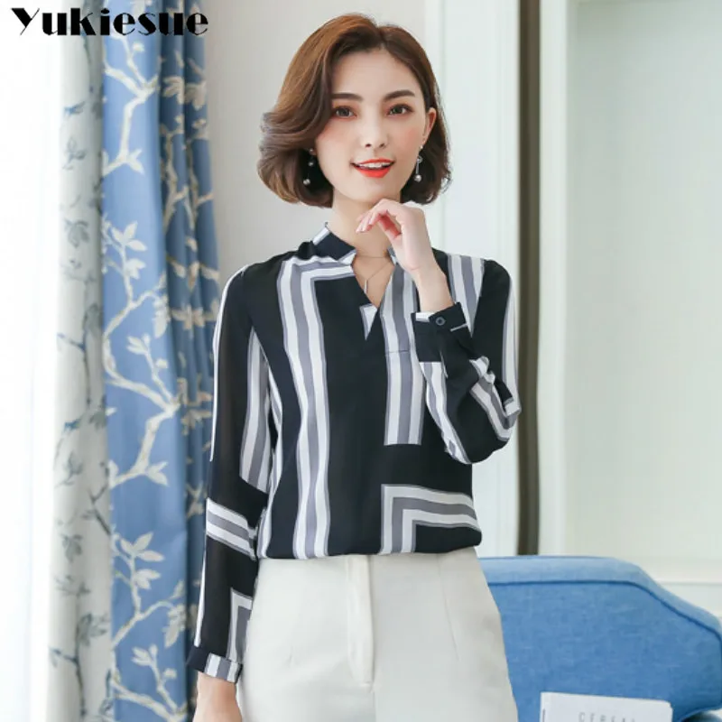 Женская шифоновая блузка с длинным рукавом в полоску | одежда