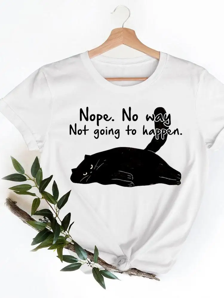 

Женская футболка с коротким рукавом и принтом в виде кошки