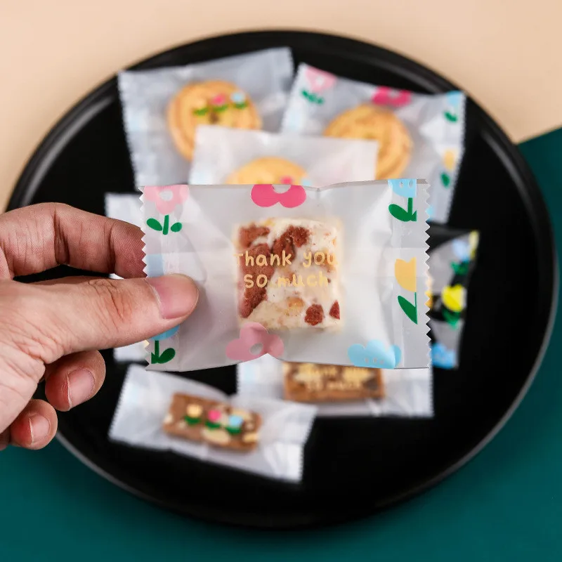 

100pcs Transparent Plastic Bags Flower Printed Chocolate Dragee Biscuit Cookies Candy Packaging Machine Sealing Ziplock Bag