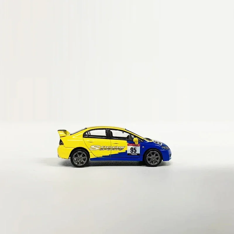 Модель автомобиля DCT 1:64 Civic Type-R FD2 литой автомобиль-симулятор из сплава ложка No 95