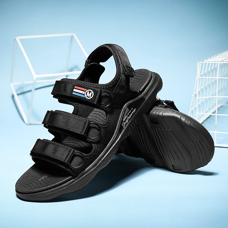 

2023 Summer Black Designer Casual Sandals Men Women Size 35-45 Couple Lightwear Mans Flats Sandals Outdoor Female Beach Sandals