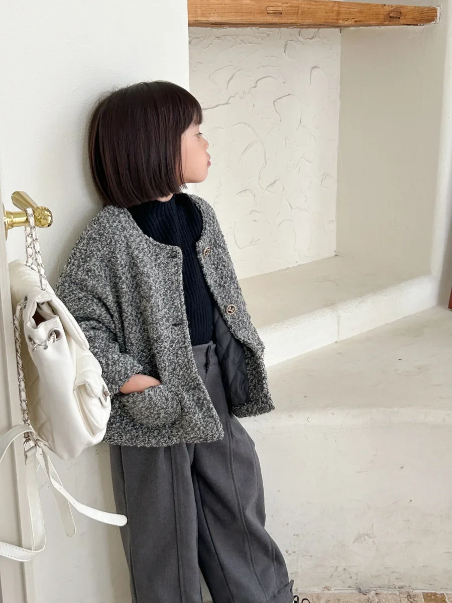 Пальто для девочек новинка 2024 зимняя детская одежда корейский стиль утепленное