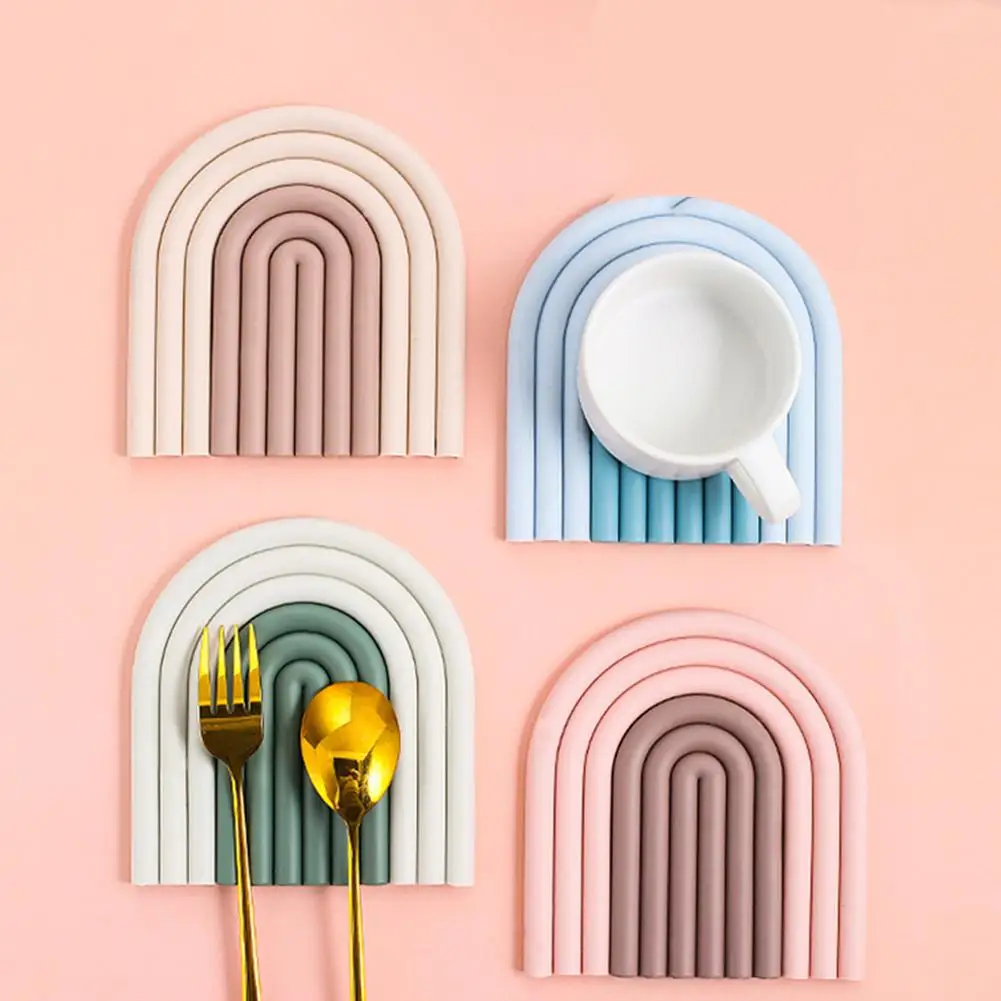 

Rainbow Shape Silicone Heat Insulation Pad Tableware Placement Stackable Cup Mat Coasters Home Kitchen Accessories
