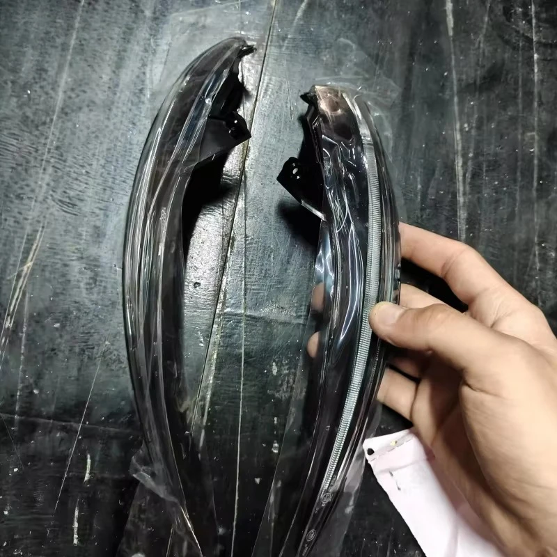 Фото Комплект фар Hella Light Fit для G-класса W463A (2019-2024): передние фары, задние фонари, указатели поворота и светодиодные зеркала Hella (полный комплект) №4