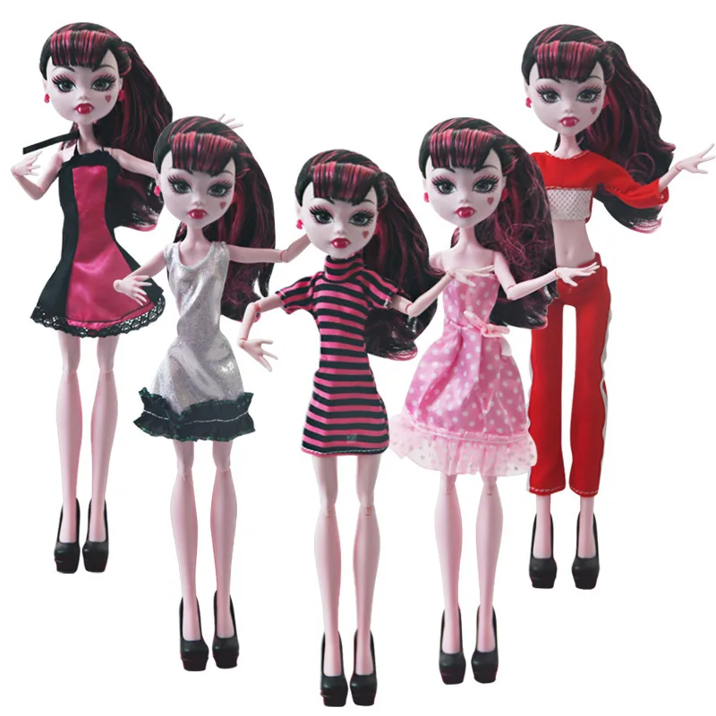 

Random 1 Elfg- monsterg- high school doll clothes new stock accessories skirt suit mixed batch