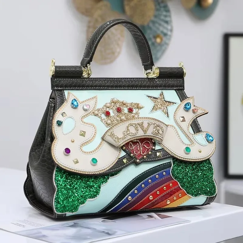 Роскошная классическая женская сумка в оправе с аппликацией через плечо из