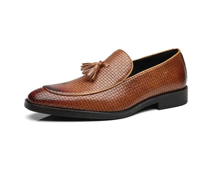 

Fashion Weave Pattern Tassel Fringe Genuine Leather Shoes Slip On Casual Loafers Plus Size Round Toe Men Shoes Gift for Father