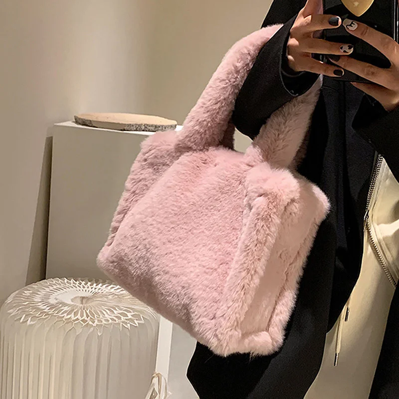 

Winter Soft Plush Warm Faux Fur Bag Women's Plush Shoulder Bags Solid Color Messenger Bag Ladies Handbag