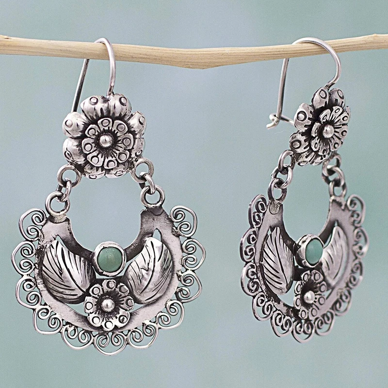 

Fashion Bohemian Long Earrings Brincos Statement Vintage Ethnic Drop Tassel Hollow Carved Flower Boho For Women O4T387