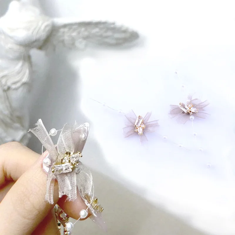 

Nail Jewelry Luxury Shiny Zircon Wings Chain Beating Heart Nail Decoration Diamond Alloy with Bow Tie